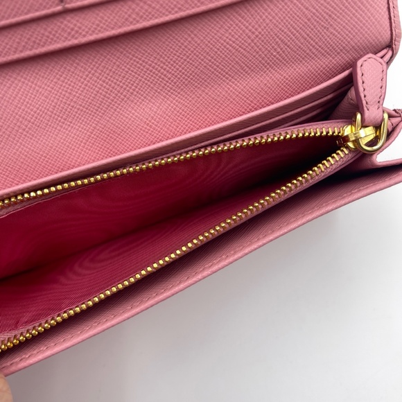 Prada Long leather Wallet in Peonia Saffiano Metal Pink Metallic w/ card holder - Picture 7 of 16